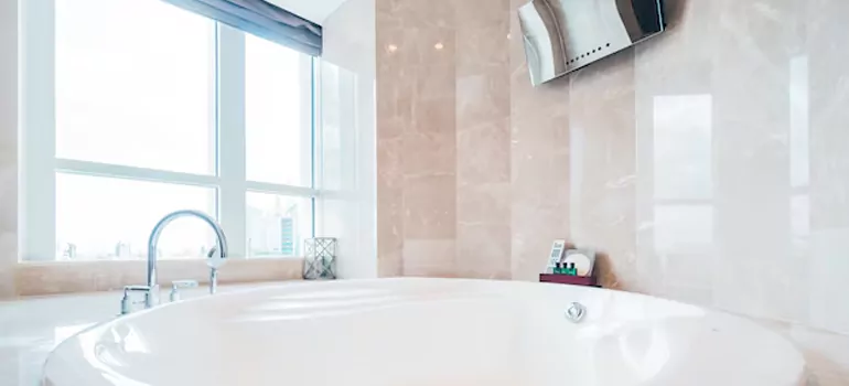 Bathroom Window Coverings in Whitby, ON