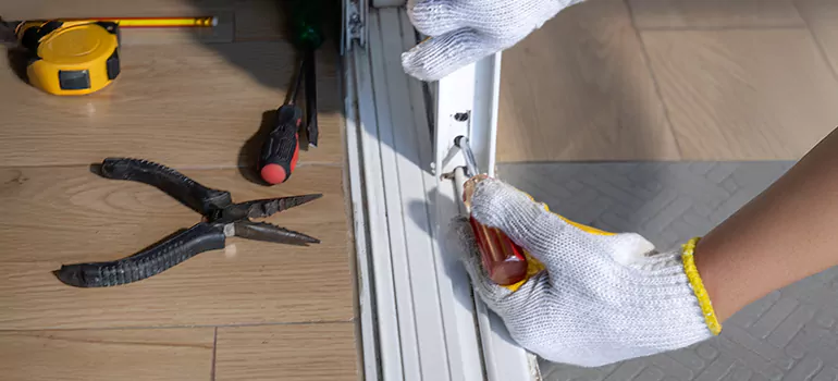 Sliding Glass Door Repair in Port Whitby