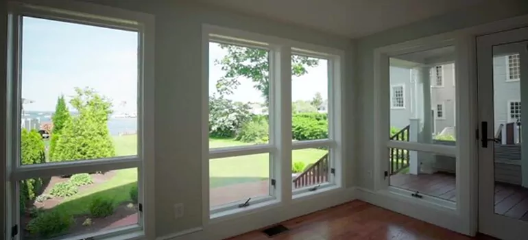 Double-hung Window Repair in Port Whitby, ON